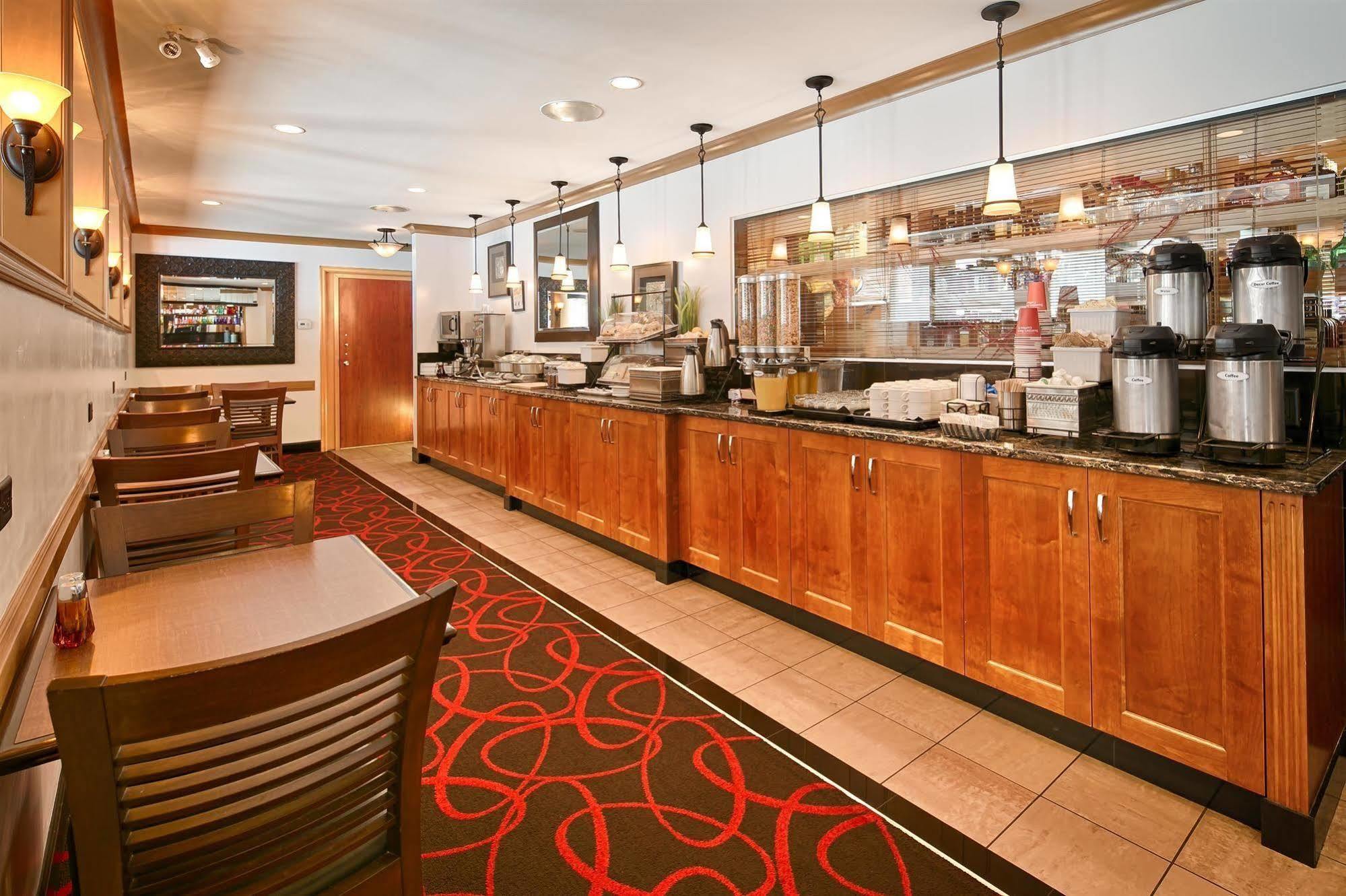Best Western Plus Columbia River Hotel Trail Exterior photo